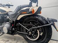 HARLEY-DAVIDSON Dyna