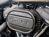 HARLEY-DAVIDSON Dyna