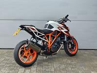 KTM 1290 SUPER DUKE R