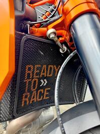 KTM 1290 SUPER DUKE R