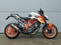 KTM 1290 SUPER DUKE R