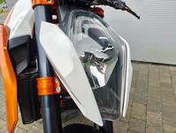 KTM 1290 SUPER DUKE R