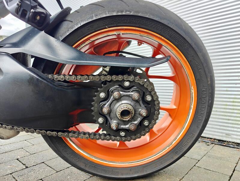 KTM 1290 SUPER DUKE R