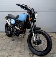 HERALD MOTOR CO MAVERICK