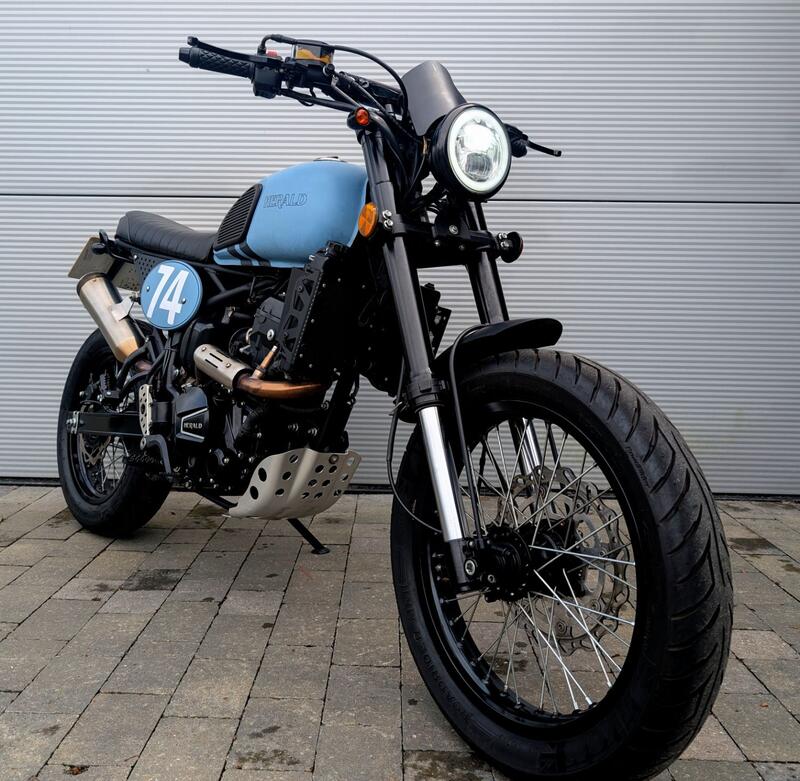 HERALD MOTOR CO MAVERICK