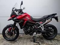 TRIUMPH TIGER 900