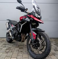 TRIUMPH TIGER 900