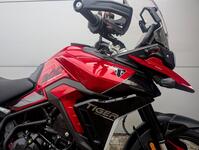 TRIUMPH TIGER 900
