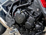 TRIUMPH TIGER 900