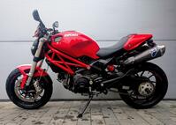 DUCATI MONSTER 796