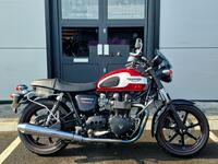 TRIUMPH BONNEVILLE NEWCHURCH