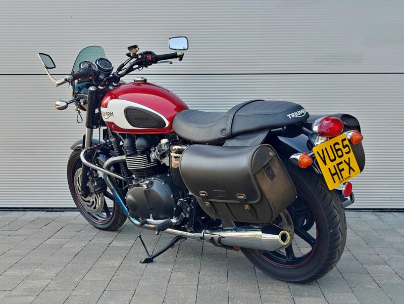 TRIUMPH BONNEVILLE NEWCHURCH