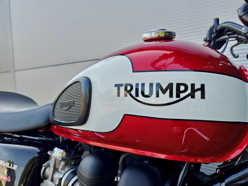 TRIUMPH BONNEVILLE NEWCHURCH