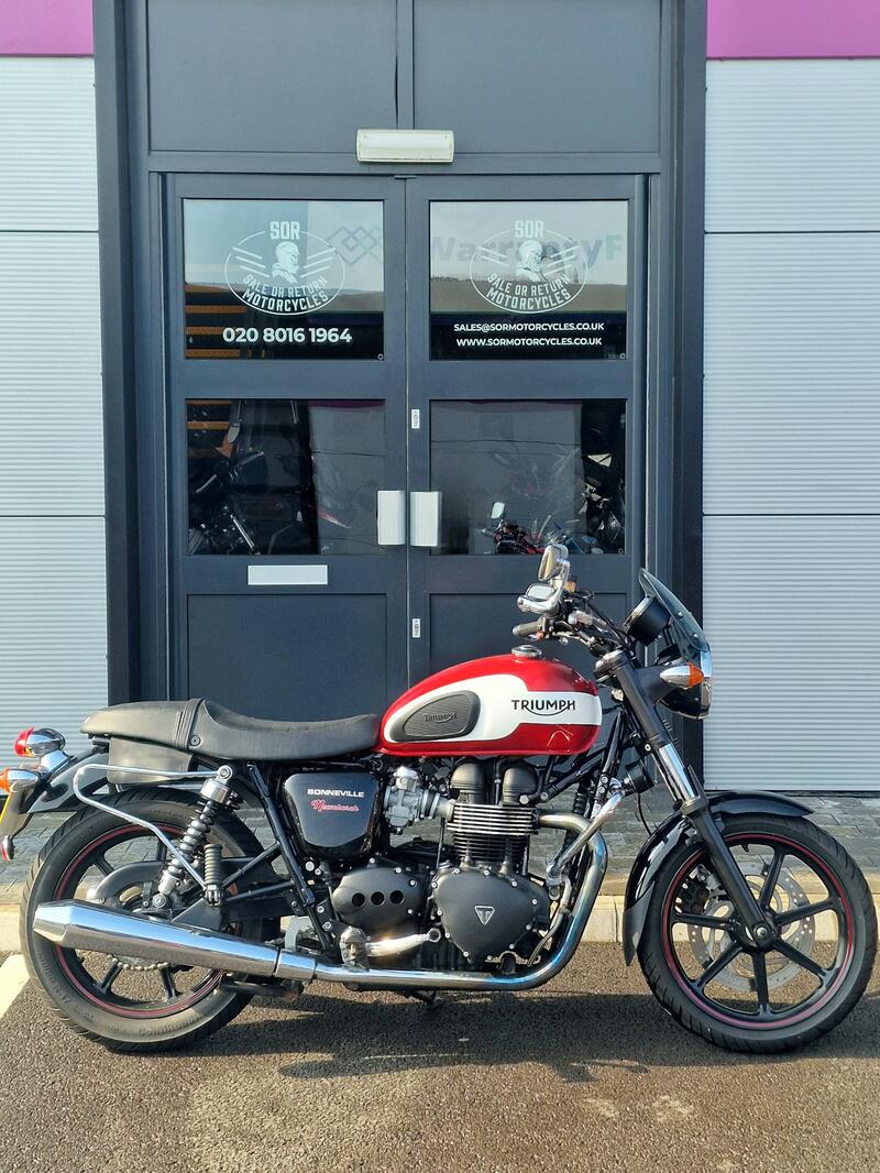 TRIUMPH BONNEVILLE NEWCHURCH