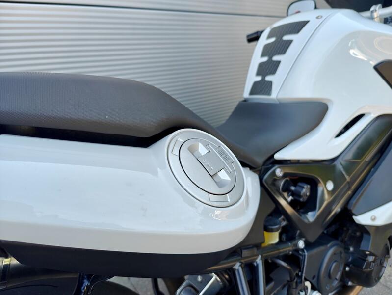BMW F800GT