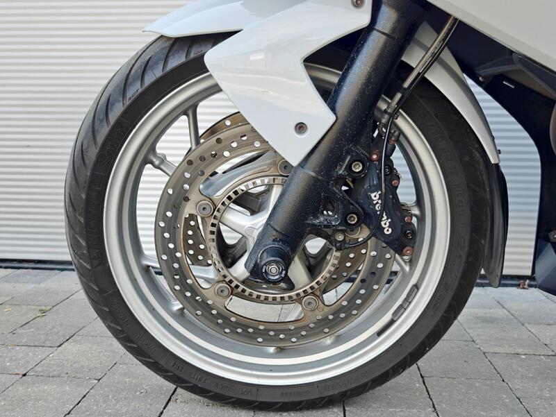 BMW F800GT