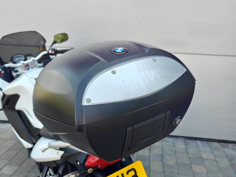 BMW F800GT