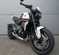 TRIUMPH Trident