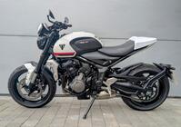 TRIUMPH Trident