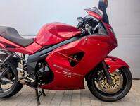 TRIUMPH SPRINT ST 1050