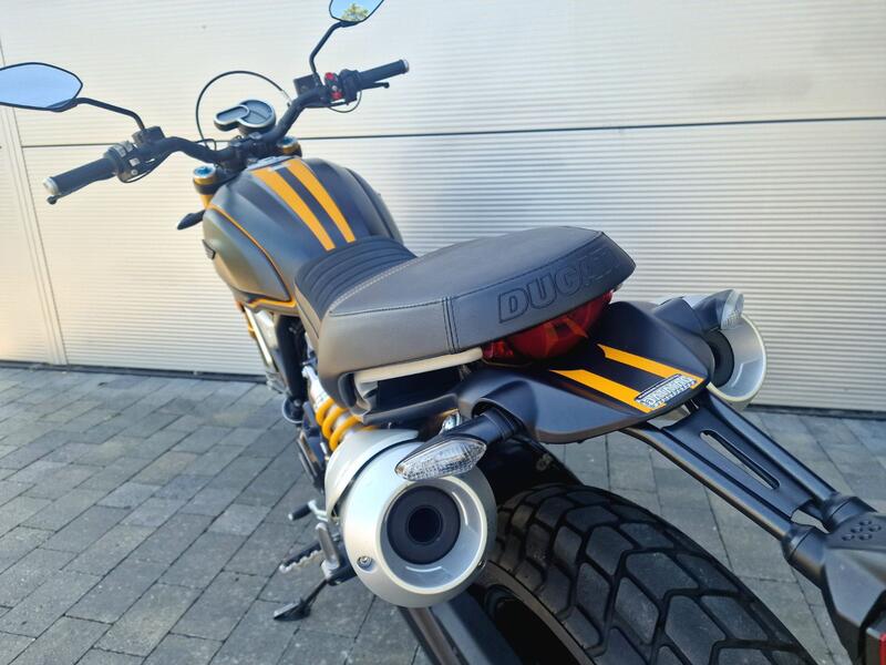 DUCATI SCRAMBLER 1100