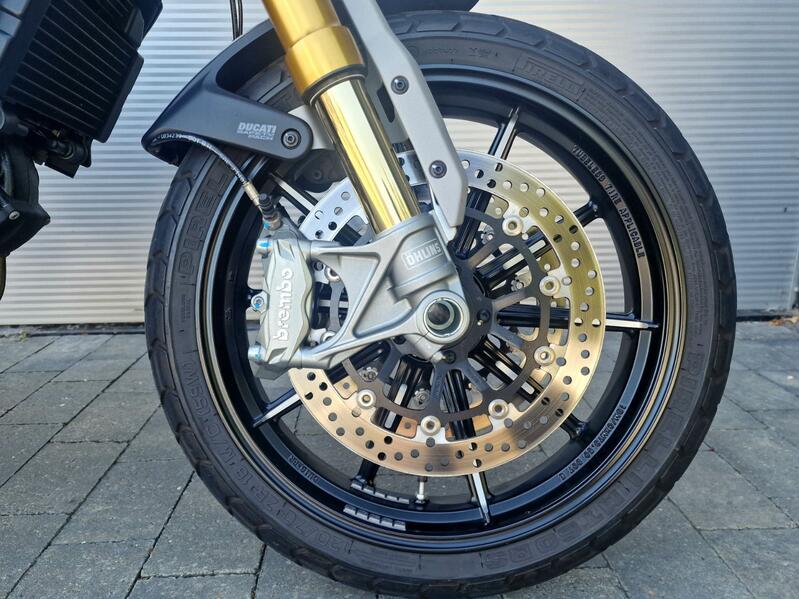 DUCATI SCRAMBLER 1100