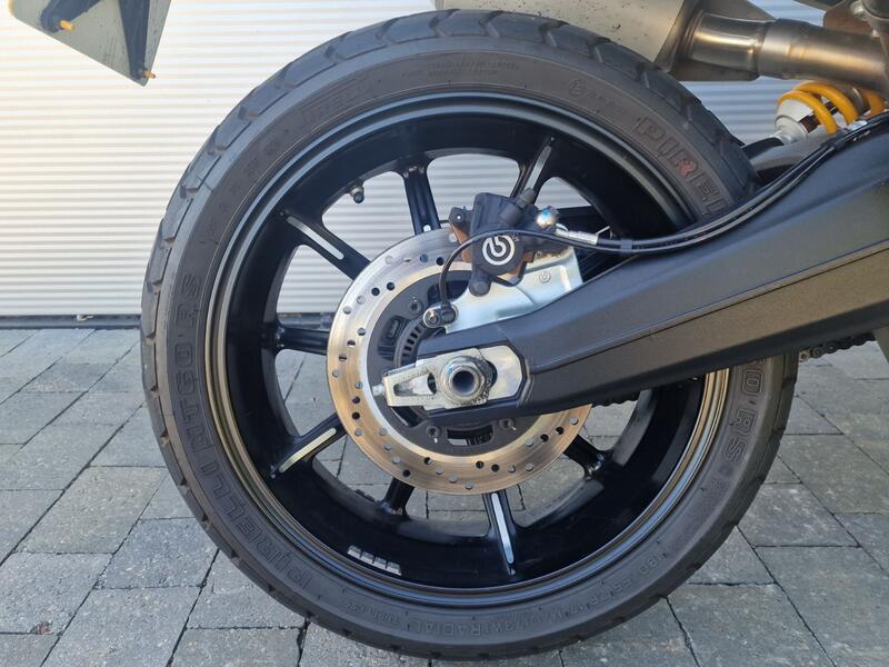 DUCATI SCRAMBLER 1100