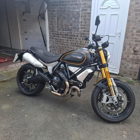 DUCATI