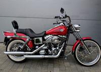 HARLEY-DAVIDSON Dyna