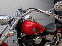 HARLEY-DAVIDSON Dyna