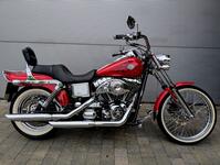 HARLEY-DAVIDSON Dyna