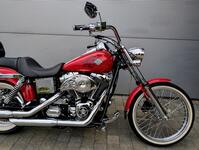 HARLEY-DAVIDSON Dyna
