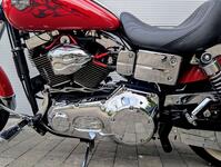 HARLEY-DAVIDSON Dyna