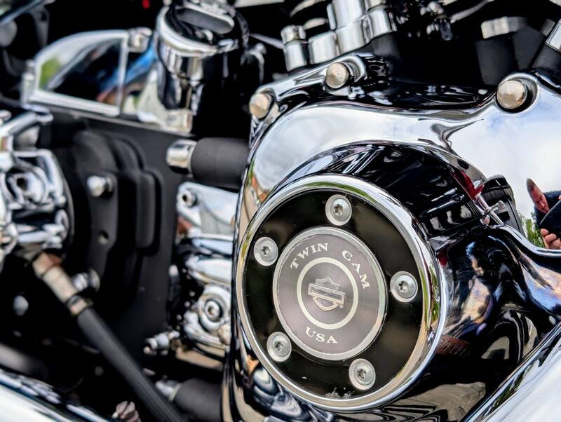 HARLEY-DAVIDSON Dyna