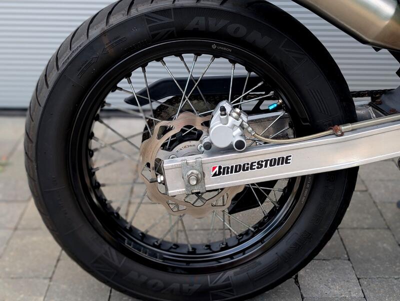 BULLIT MOTORCYCLES HERO