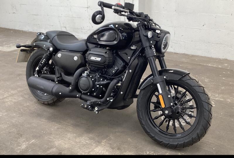 KEEWAY CRUISER