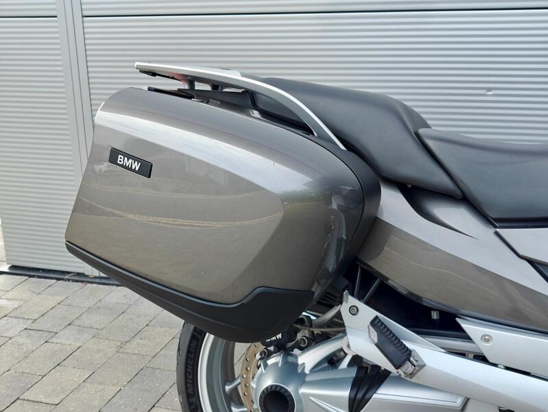 BMW R1200RT