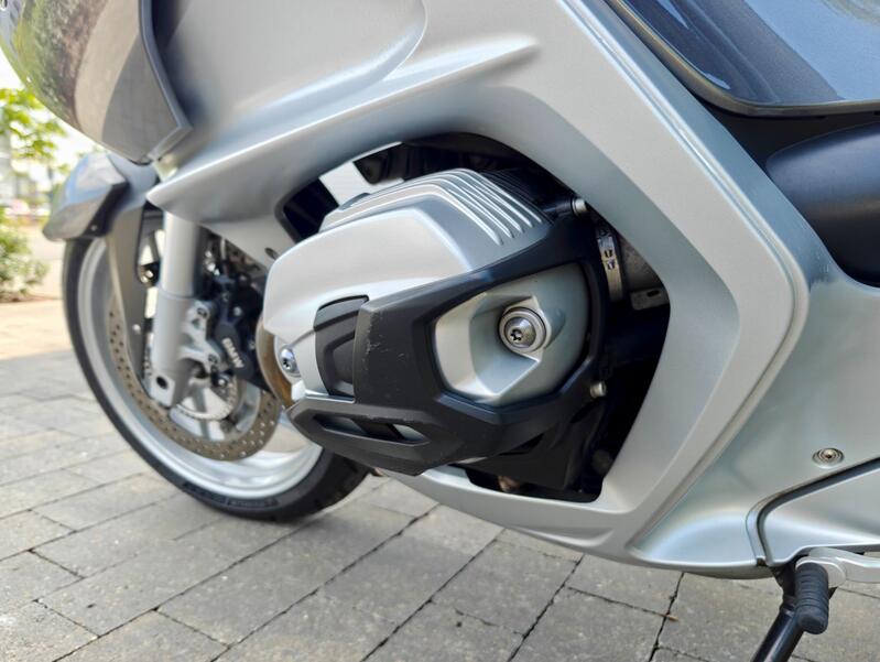 BMW R1200RT