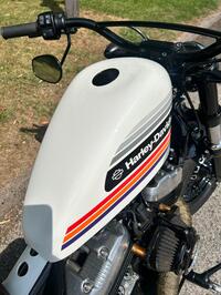 HARLEY-DAVIDSON Sportster