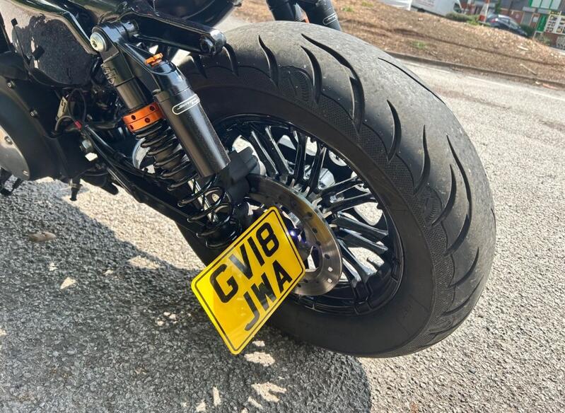 HARLEY-DAVIDSON Sportster