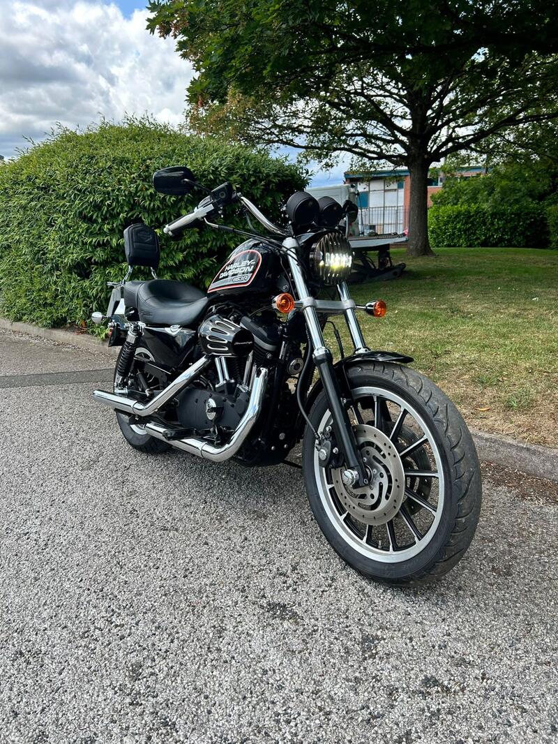 HARLEY-DAVIDSON Sportster