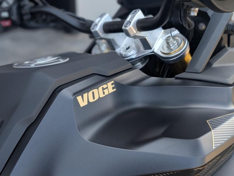 VOGE 900DSX