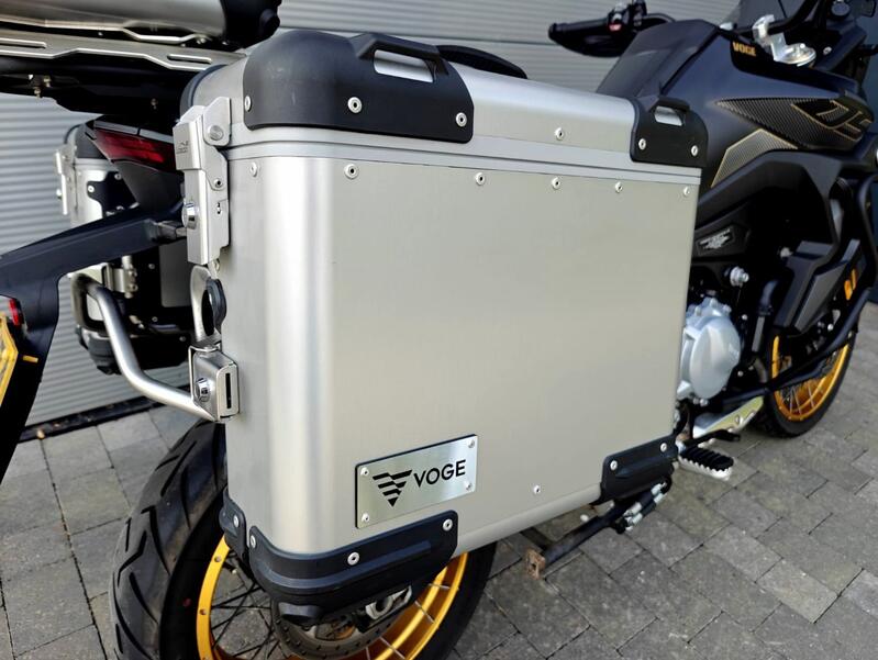 VOGE 900DSX