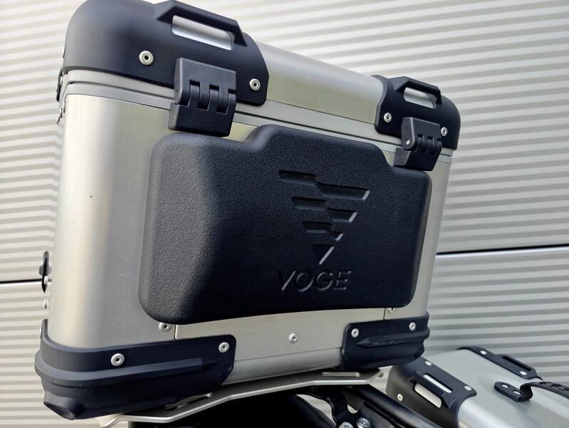 VOGE 900DSX