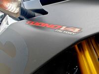 APRILIA Tuono 1100 V4