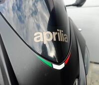 APRILIA Tuono 1100 V4