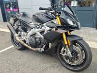 APRILIA Tuono 1100 V4