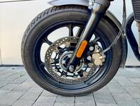 ROYAL ENFIELD INTERCEPTOR