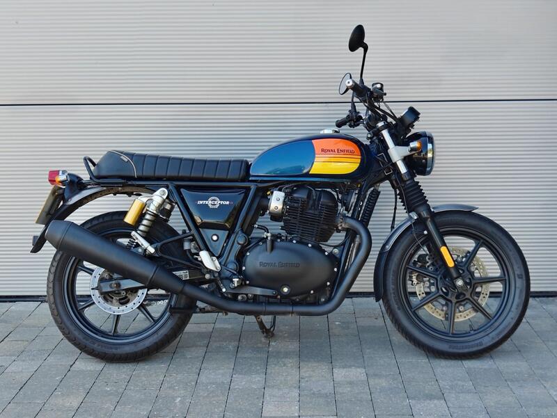 ROYAL ENFIELD INTERCEPTOR