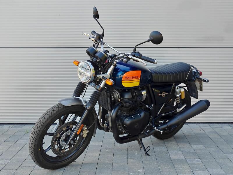 ROYAL ENFIELD INTERCEPTOR